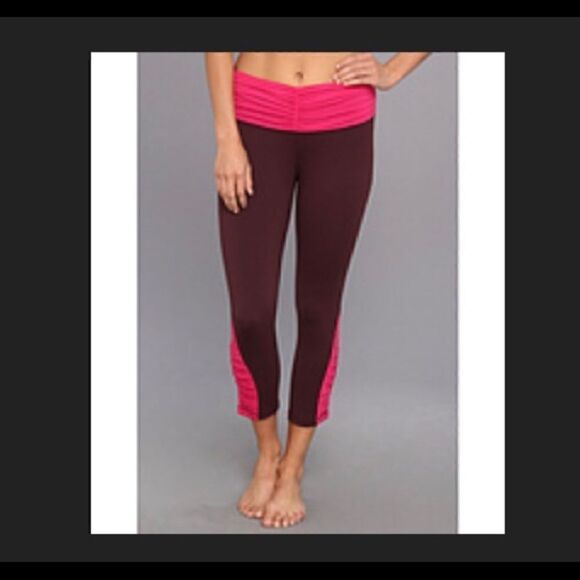 Patagonia Pliant ruched cropped leggings S - Picture 2 of 8